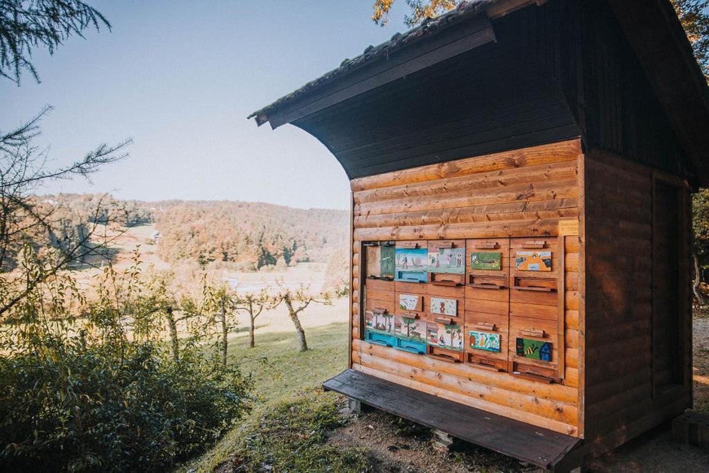 Apartament Sleeping With Bees - Tourist Farm Muha Grosuplje Zewnętrze zdjęcie